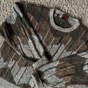 Boston Traders Brown and Cream Knit Pullover